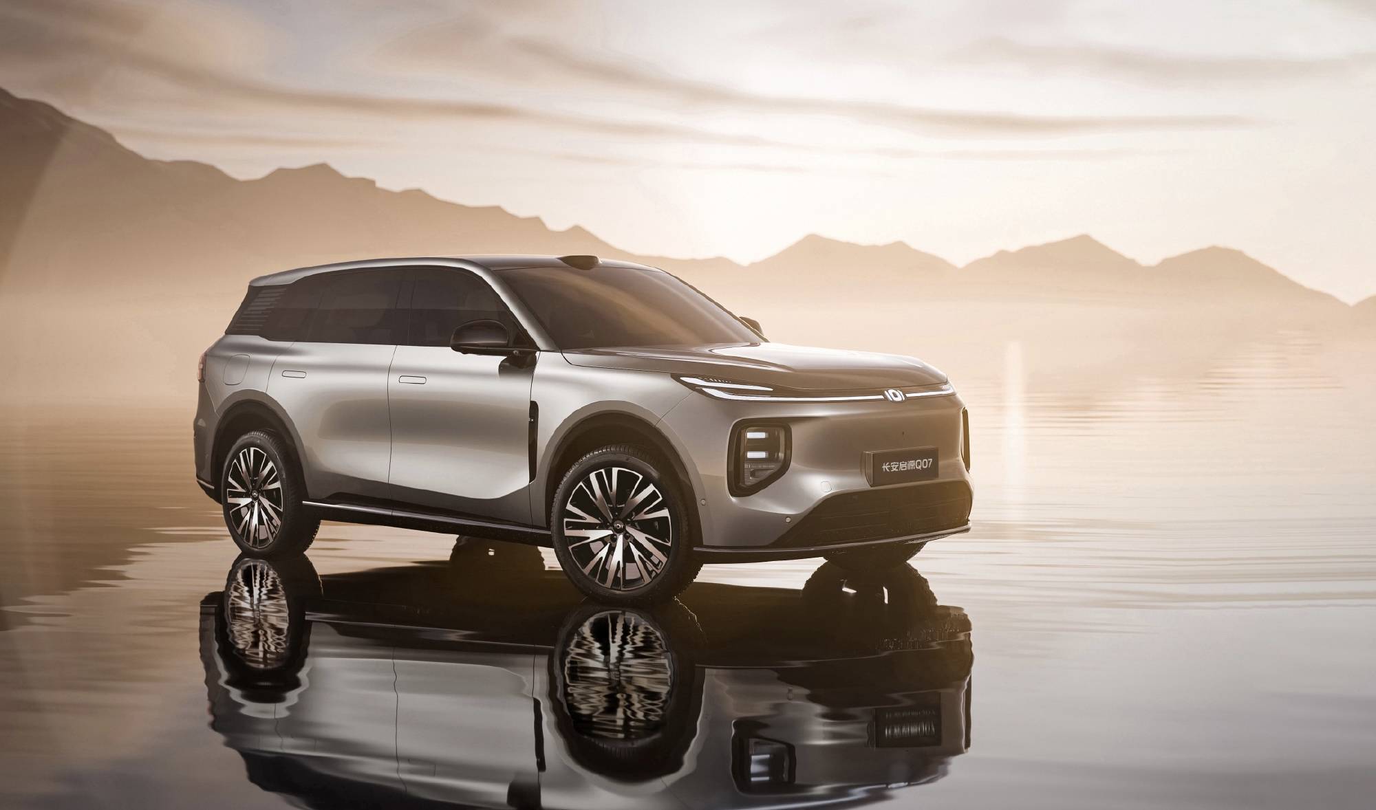 中国人保携手白城市鑫鹏展汽车线上嘉年华