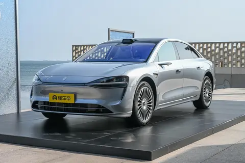 新车 | 27.99万元起,岚图追光L正式上市,华为乾崑ADS 4+鸿蒙座舱5